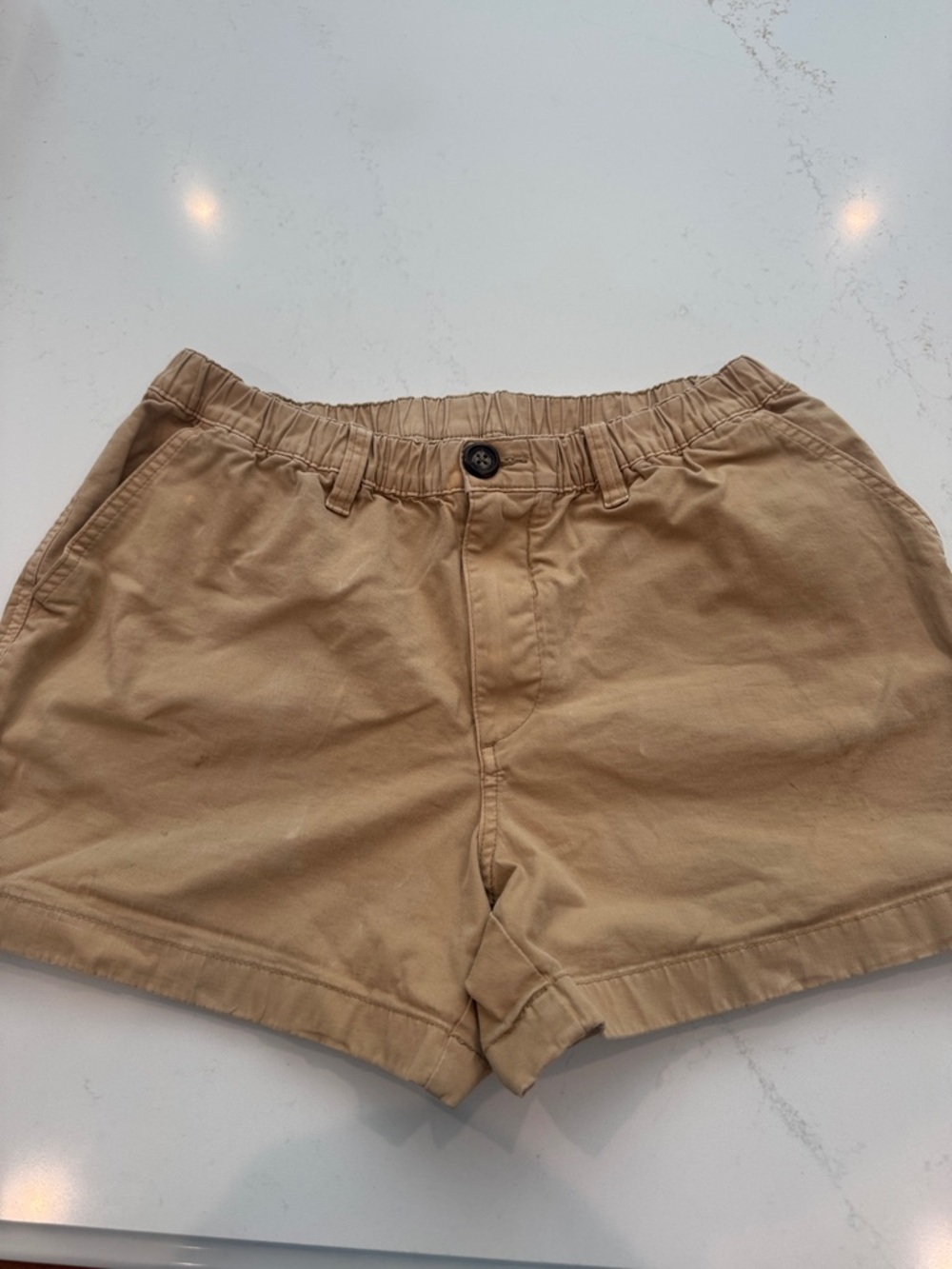 chubbies 4 inch medium Khaki Flat Front Elastic Waist Shorts